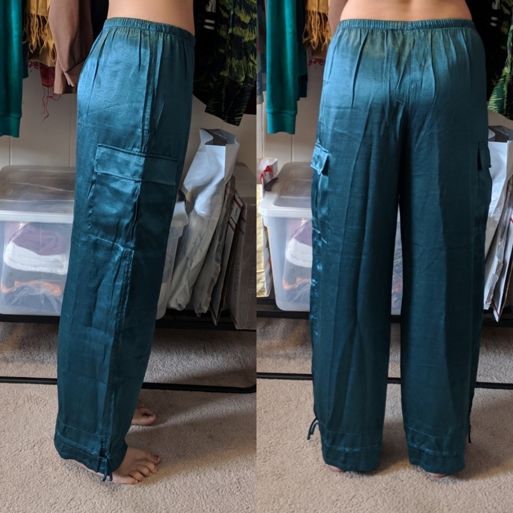 Rare Victoria's Secret Jasmine Silky Cargo Pants